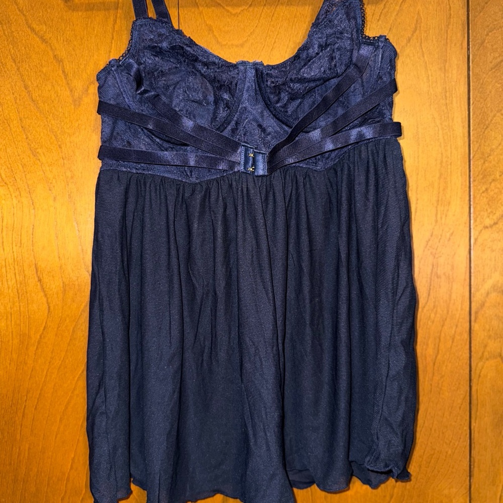 Elegant Strappy Navy Torrid Underwire Chemise